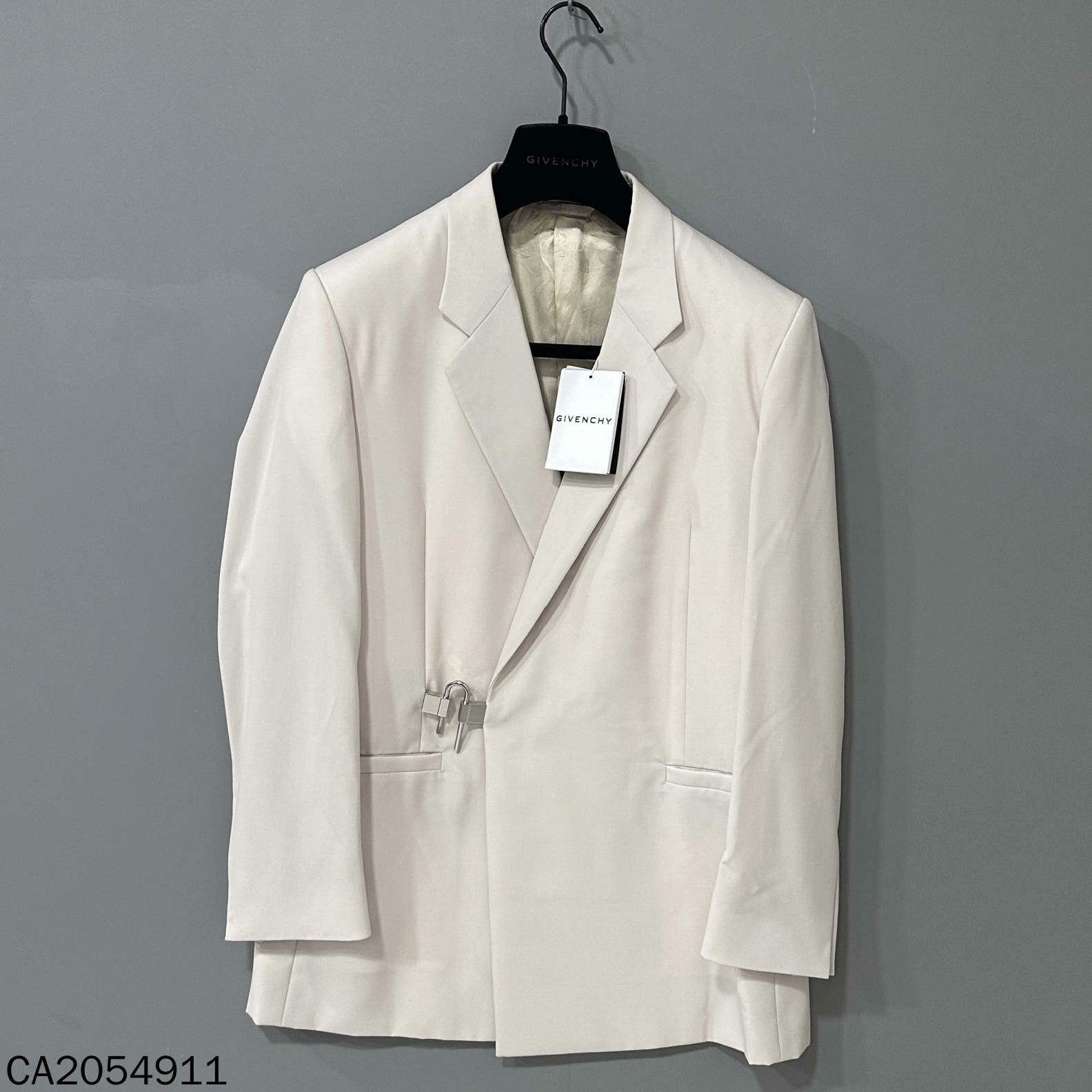 Givenchy Givenchy Formal White Suit 40r Men Size 40R - 1 Thumbnail