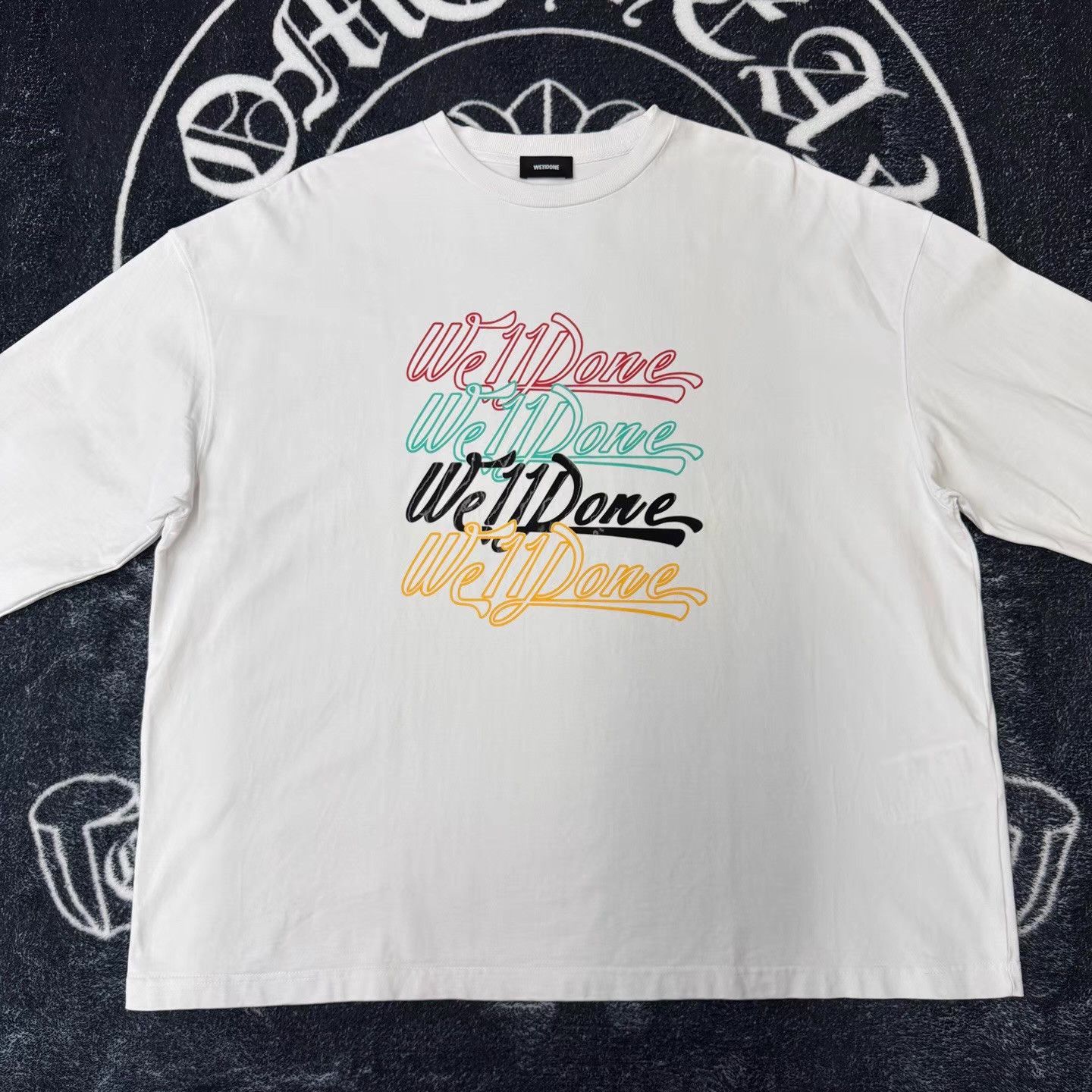 WE11DONE WE11DONE White Neon Slogan Long Sleeve Q10 Size US M / EU 48-50 / 2 - 1 Thumbnail