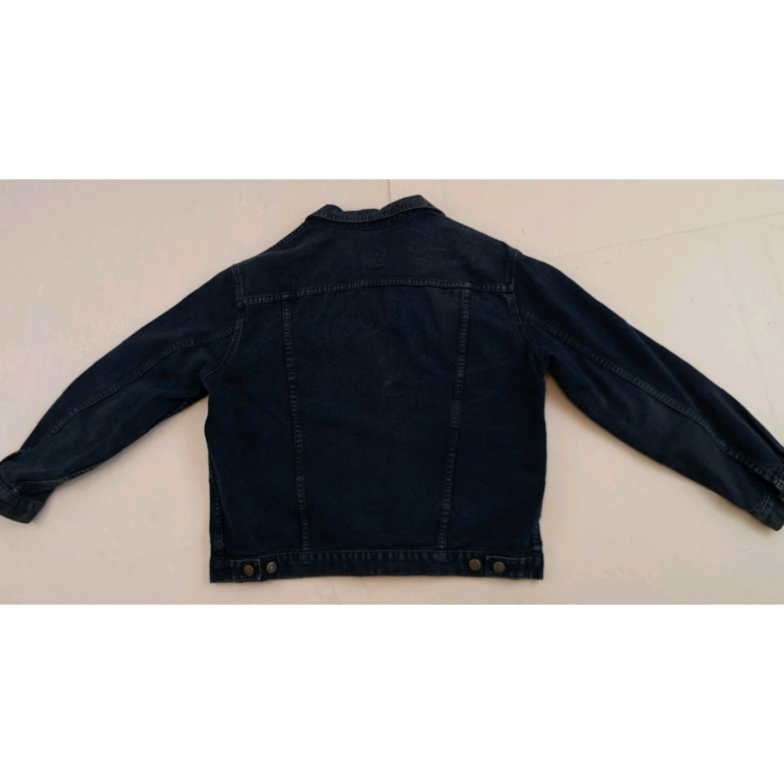 Gap VINTAGE Gap Full Button Blue Jean Bomber Jacket L Mens Blue Motorcycle Jacket 25in long 24in pit to pit EUC Canada Size US 33 - 4 Thumbnail
