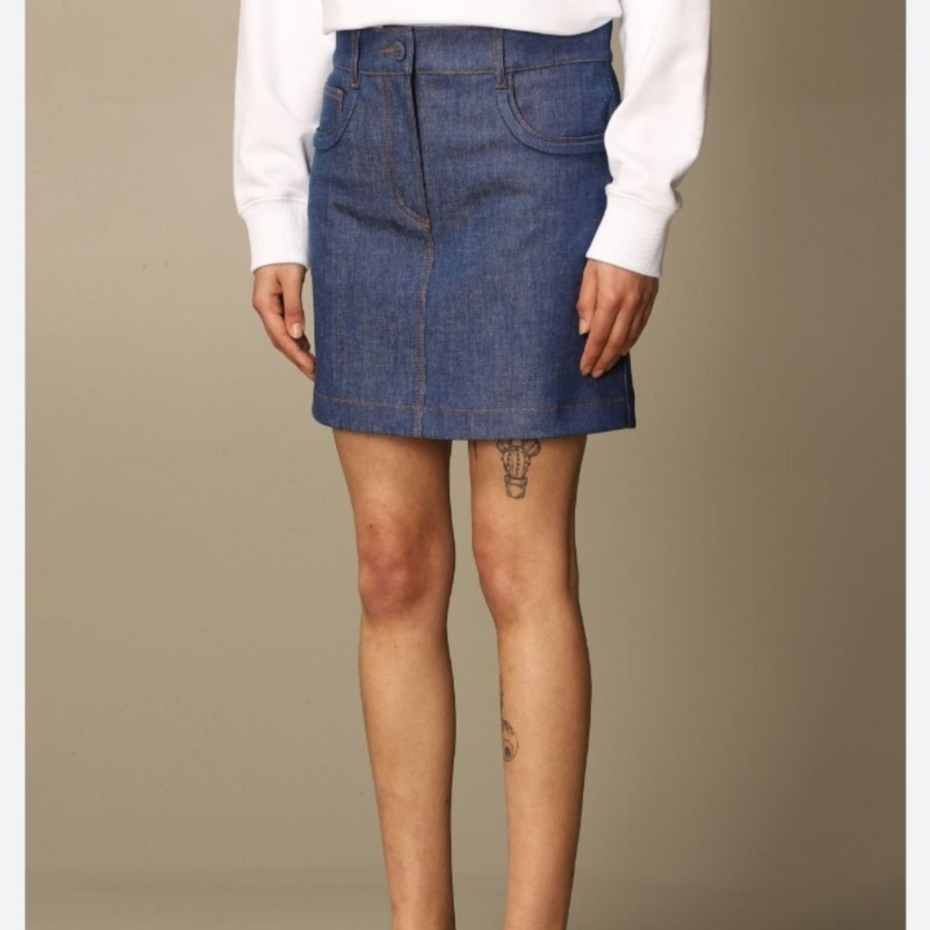 Fendi (AUTHENTIC)Fendi Skirt Size 27" / US 4 / IT 40 - 1 Thumbnail