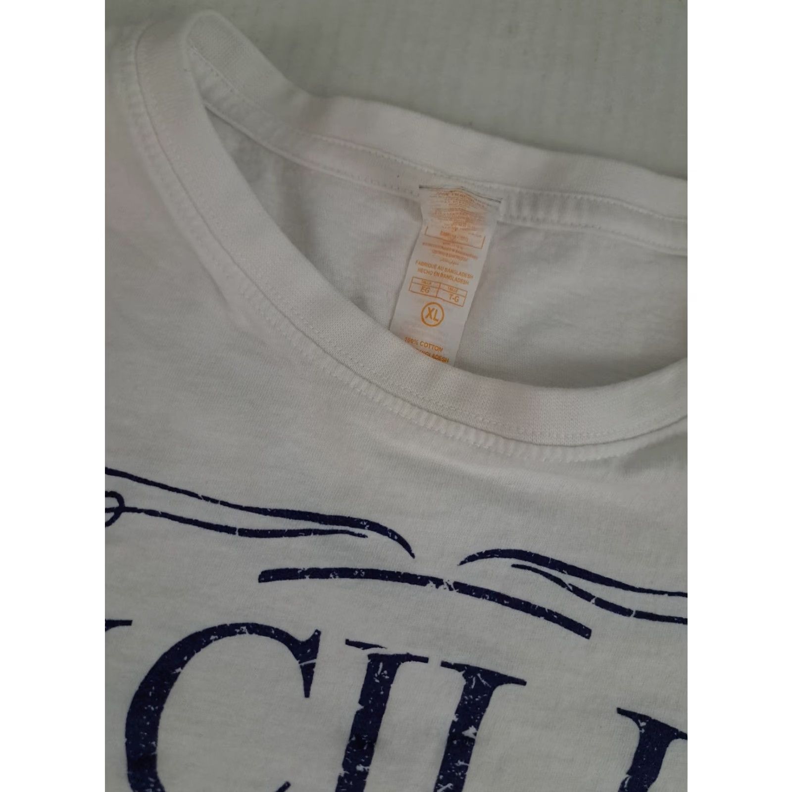 X-LARGE VINTAGE Sicilia Italy Flag T-Shirt White XL Women Regular Cotton Canvas Short Sleeve Crew Neck Pullover Casual Winter Spring JHK Logo/Flag Shirt Size XL / US 12-14 / IT 48-50 - 3 Thumbnail