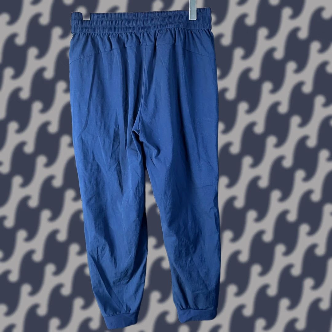Athleta Athleta Mens Jogger Blue Pockets Elastic Waist Pants Small Size US 31 - 1 Thumbnail