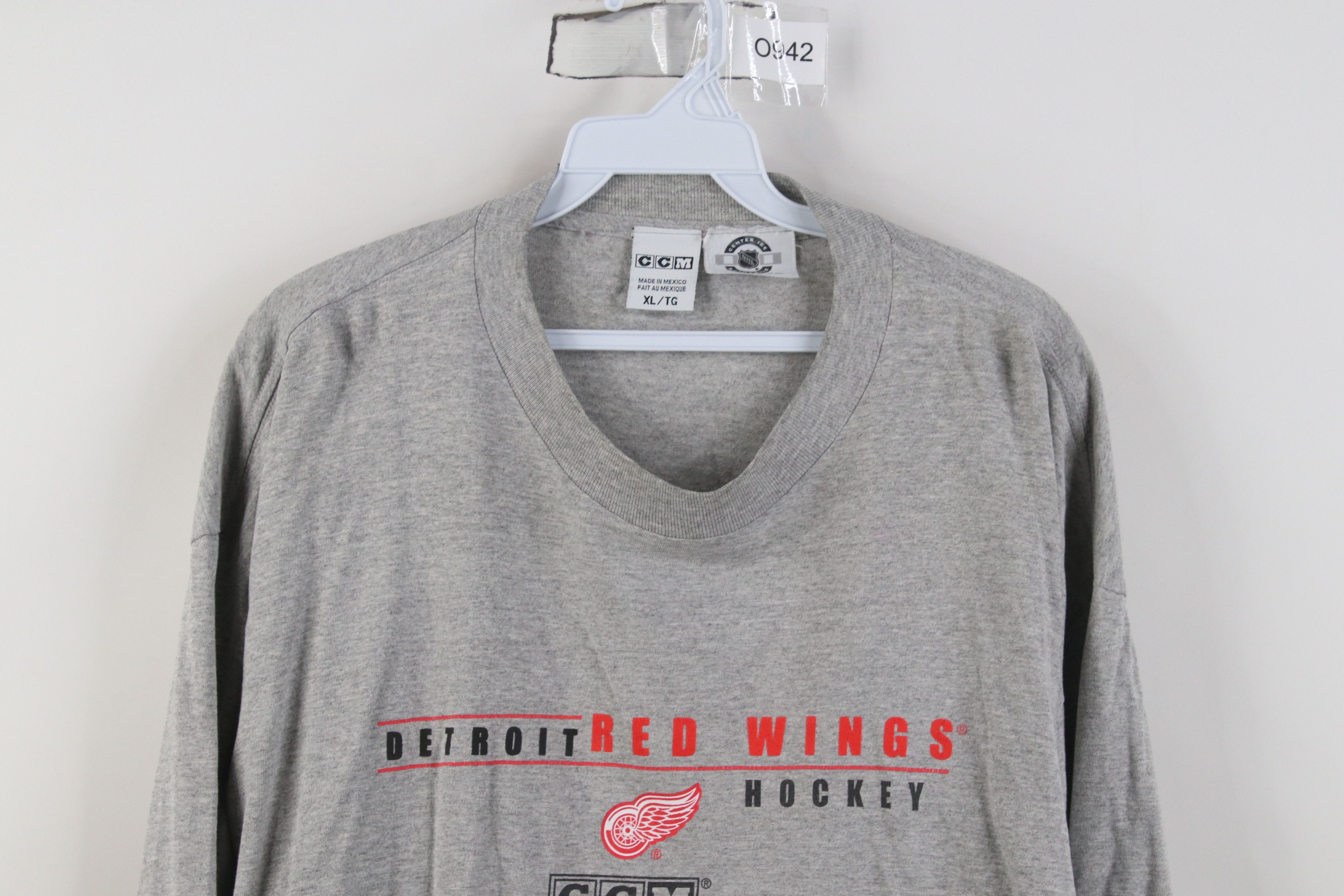 Vintage Vintage 90s CCM Hockey Long Sleeve T-Shirt Heather Gray Size US XL / EU 56 / 4 - 2 Thumbnail