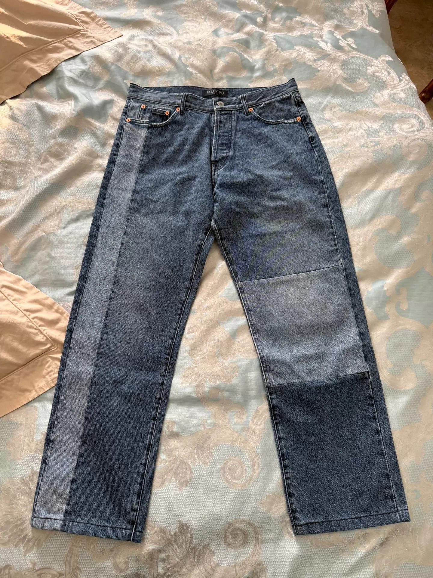Valentino Valentino Men's Color Blocked Straight Jeans 33 Size US 33 - 1 Thumbnail