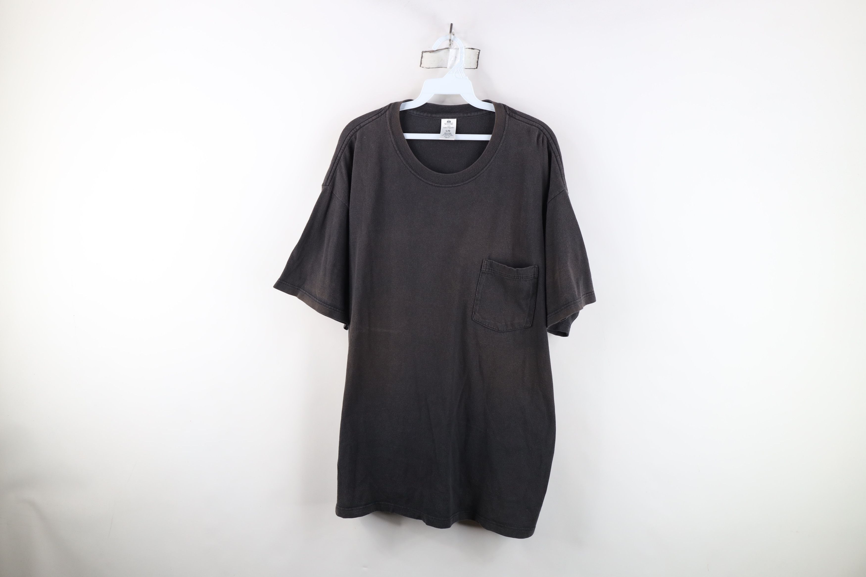 Vintage Vintage 90s Y2K Streetwear Faded Pocket T-Shirt Black Cotton Size US L / EU 52-54 / 3 - 1 Thumbnail
