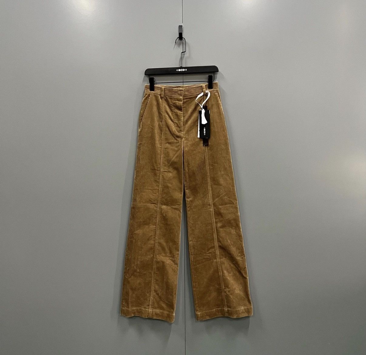 Burberry Burberry Brown Corduroy Wide-leg Pants J41 Size 27" / US 4 / IT 40 - 1 Thumbnail