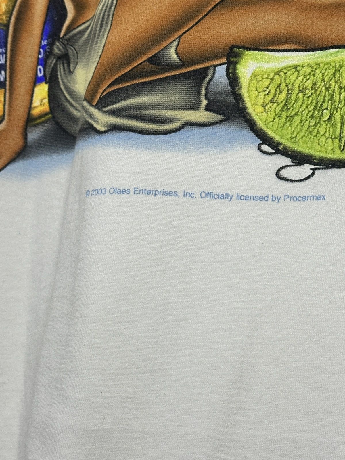 Vintage Vintage 2003 Corona Extra "Simple Pleasures" Graphic T-Shirt Size US L / EU 52-54 / 3 - 4 Thumbnail