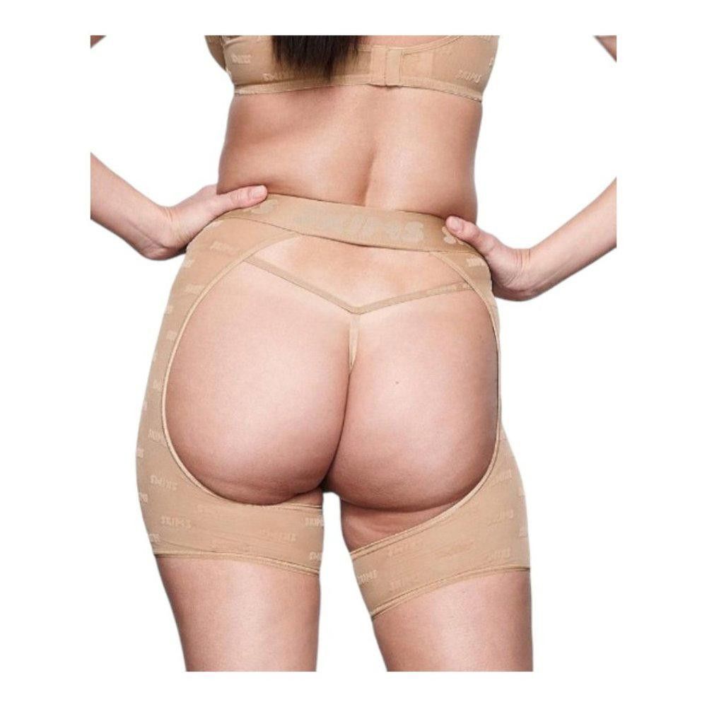Designer NT300 SKIMS NWT AFTER HOURS OPEN SHORT 3X OCHRE Size ONE SIZE - 4 Thumbnail