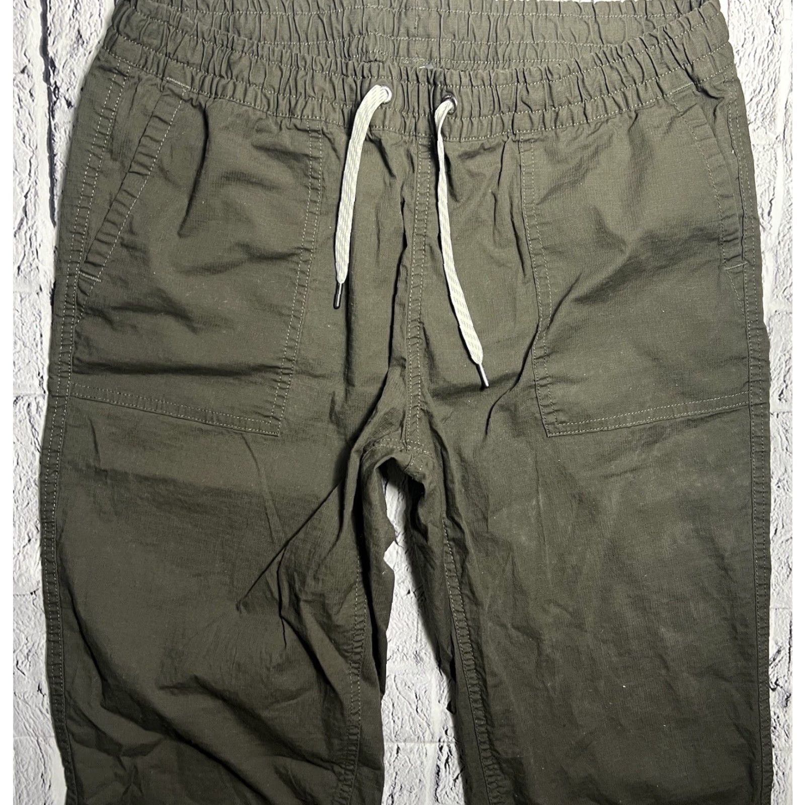 Vuori Vuori Pants Womens M Green The Rise The Shine Wide Leg Ripstop Organic Cotton Cropped Regular Lightweight Pockets Elastic Waist Comfortable Size 32" / US 10 / IT 46 - 3 Thumbnail