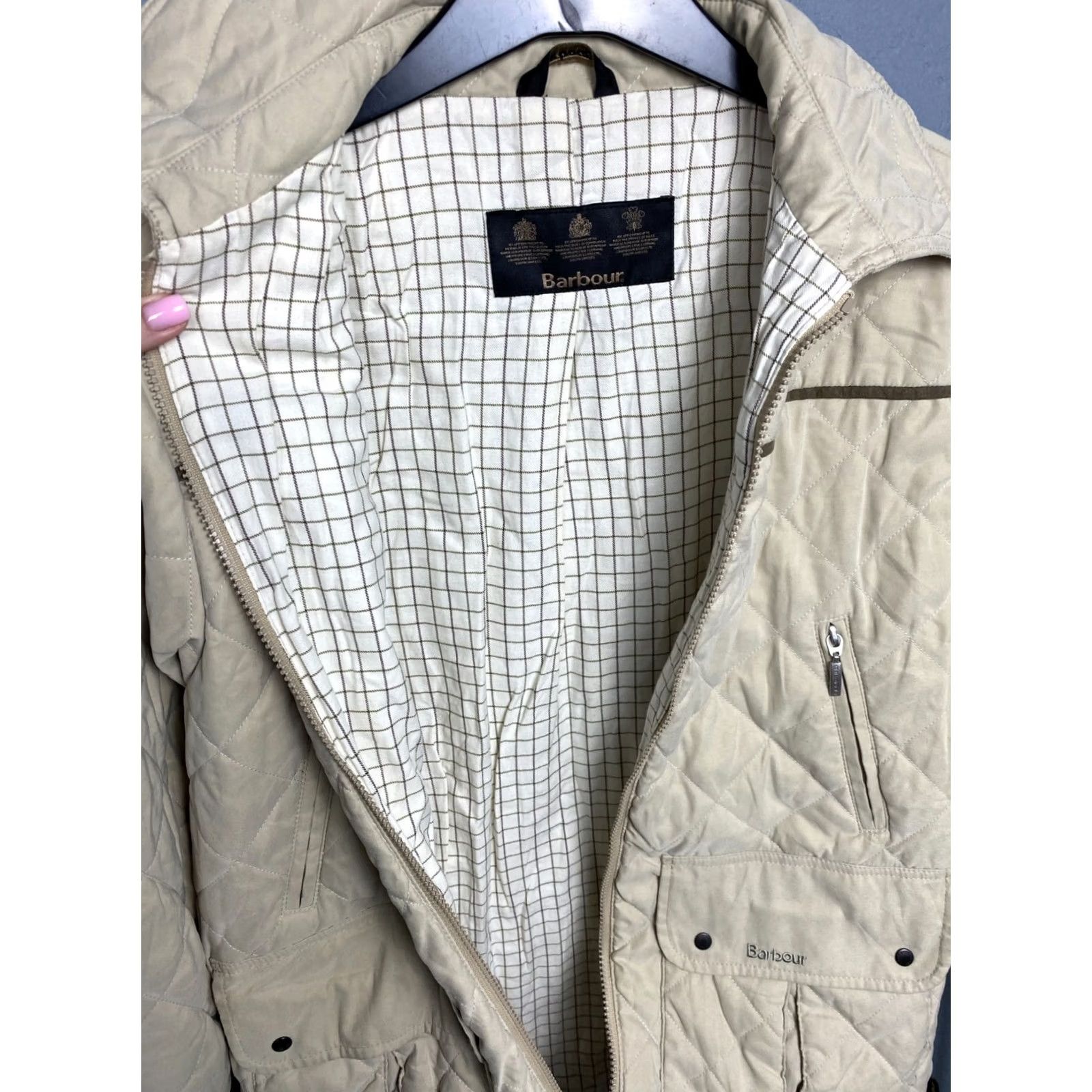 Barbour Barbour Womens Jacket Barbour Vintage Quilted Jacket Size US 8 Beige Size M / US 6-8 / IT 42-44 - 7 Thumbnail