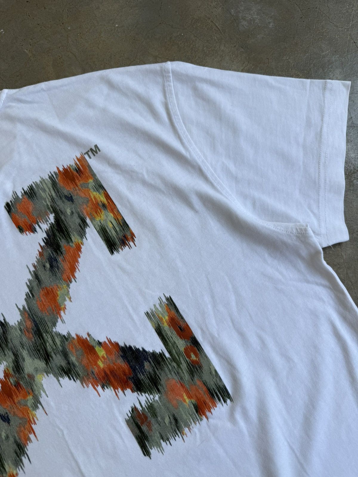 Off-White Off-white multi colour arrows t-shirt White Size US M / EU 48-50 / 2 - 9 Thumbnail