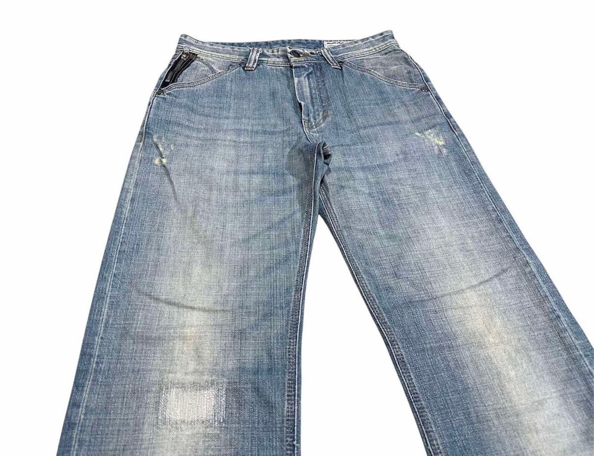 GAS × If Six Was Nine × Japanese Brand 🔥Sick Y2K Gas Jeans Light Wash Flared Denim Faded Size US 30 / EU 46 - 2 Thumbnail
