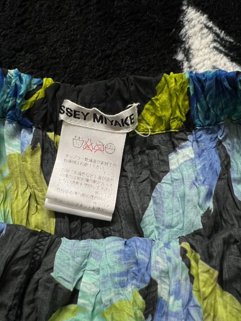 Issey Miyake Issey Miyake size:L Green plant pleated skirt Size 22" - 4 Thumbnail