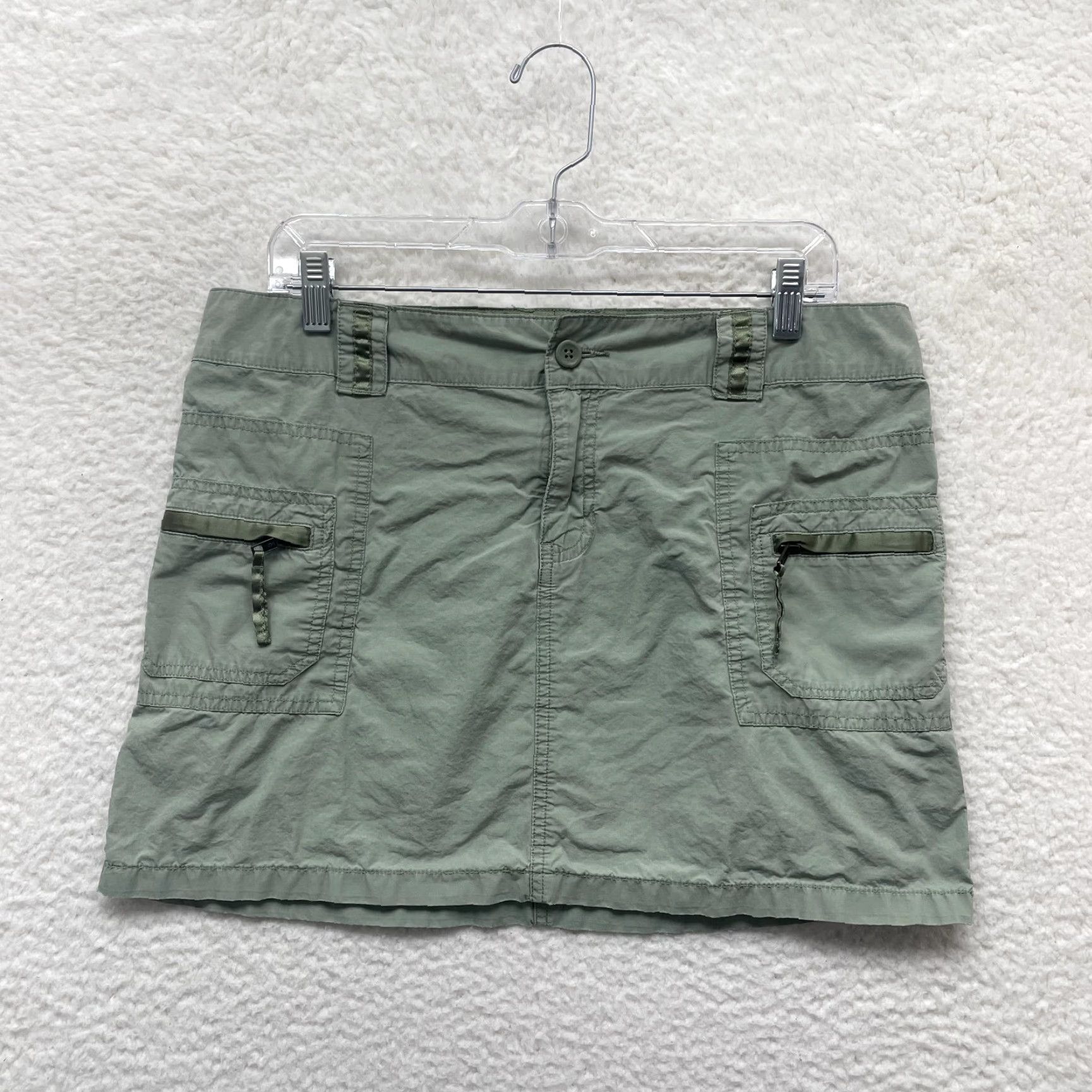 Old Navy VINTAGE Cargo Mini Skirt XL Army Green Y2K Old Navy Women's Low Rise Cyber Fairy Skirt Size 40" / US 18 - 2 Thumbnail