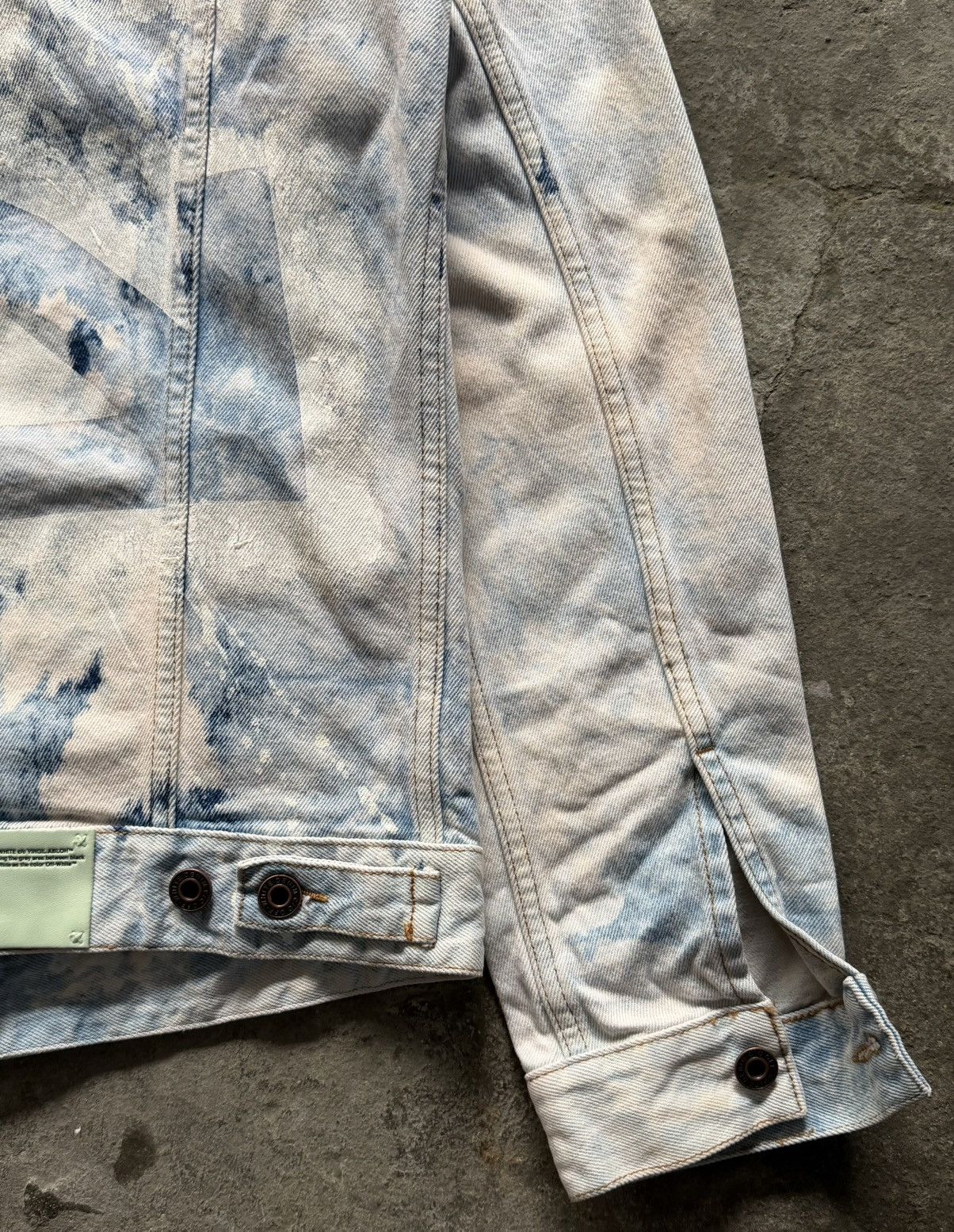 Off-White Off White - Extreme bleached denim jacket Size US M / EU 48-50 / 2 - 5 Thumbnail