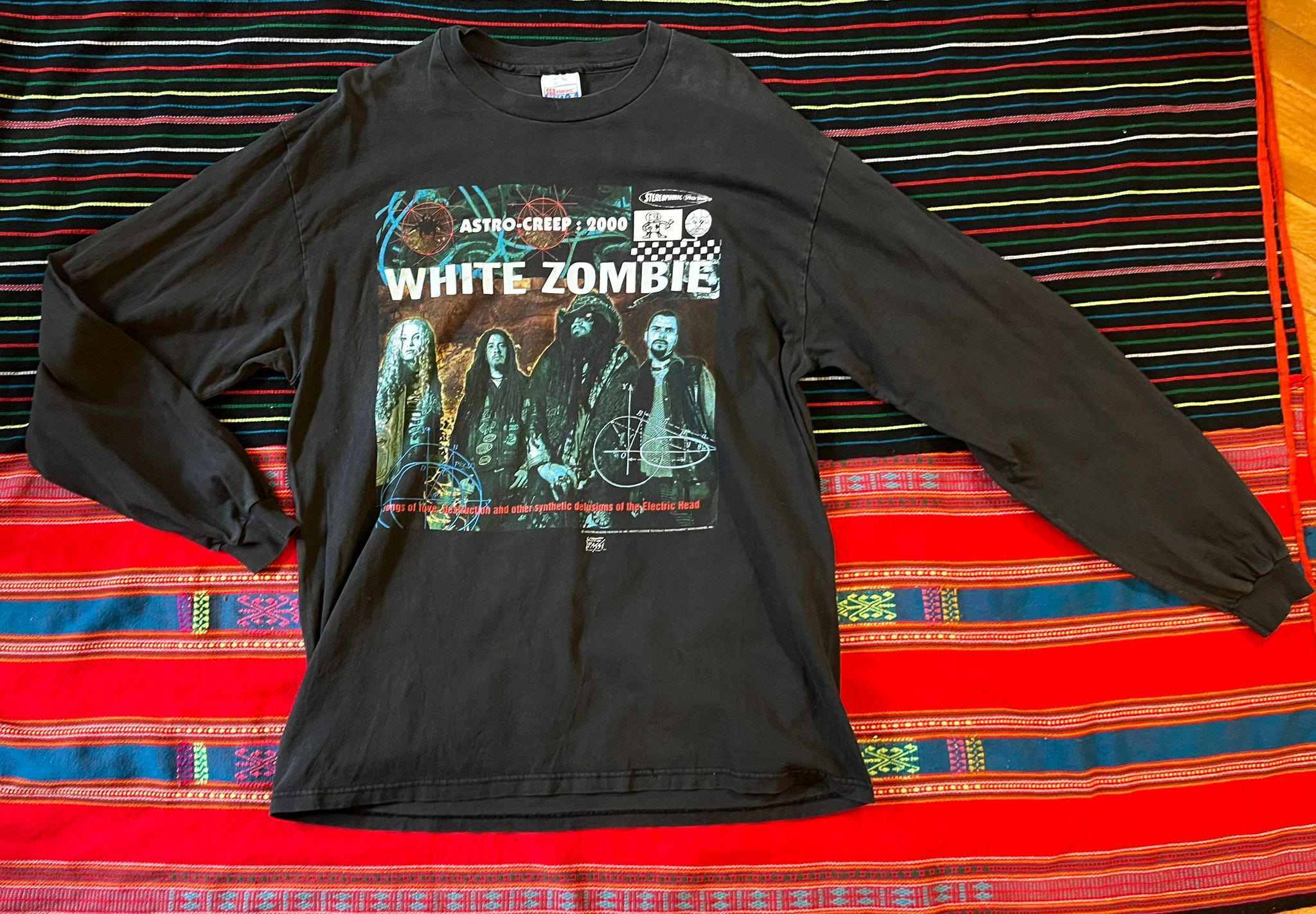 Hanes White Zombie, Astro-Creep 2000 Long Sleeve T-shirt Size US XL / EU 56 / 4 - 1 Thumbnail