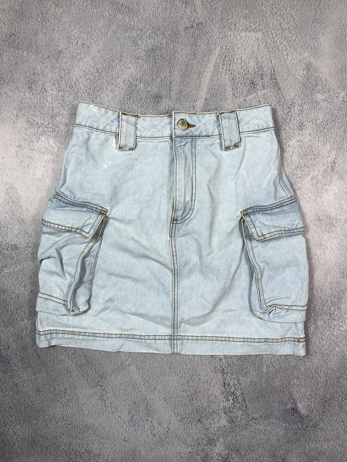 Japanese Brand × Vintage Vintage Y2K Japanese denim cargo skirt streetwear size 26 Size 26" / US 2 / IT 38 - 1 Thumbnail