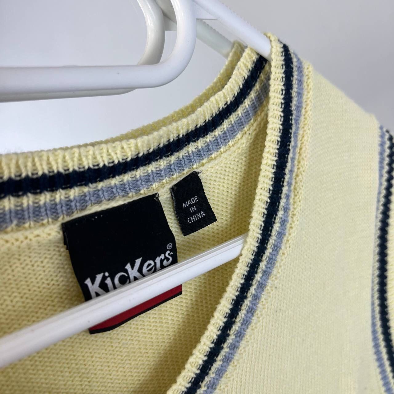 Kickers Vintage KicKers Crop Vest Sweater Rare Centre Logo Knitting Size M / US 6-8 / IT 42-44 - 4 Thumbnail