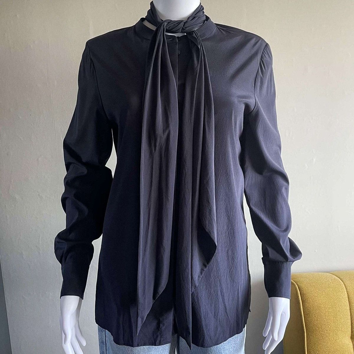 Tory Burch Tory Burch Silk Scarf Shirt Size XS / US 0-2 / IT 36-38 - 1 Thumbnail