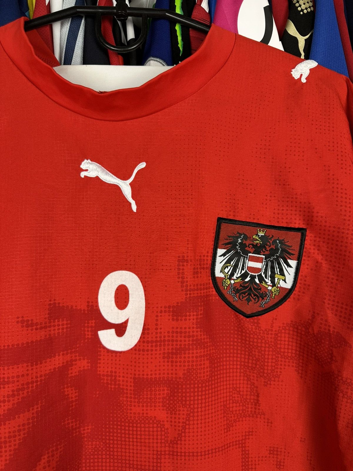 Puma AUSTRIA 2004 2006 HOME FOOTBALL SHIRT SOCCER JERSEY PUMA #9 Size US L / EU 52-54 / 3 - 2 Thumbnail