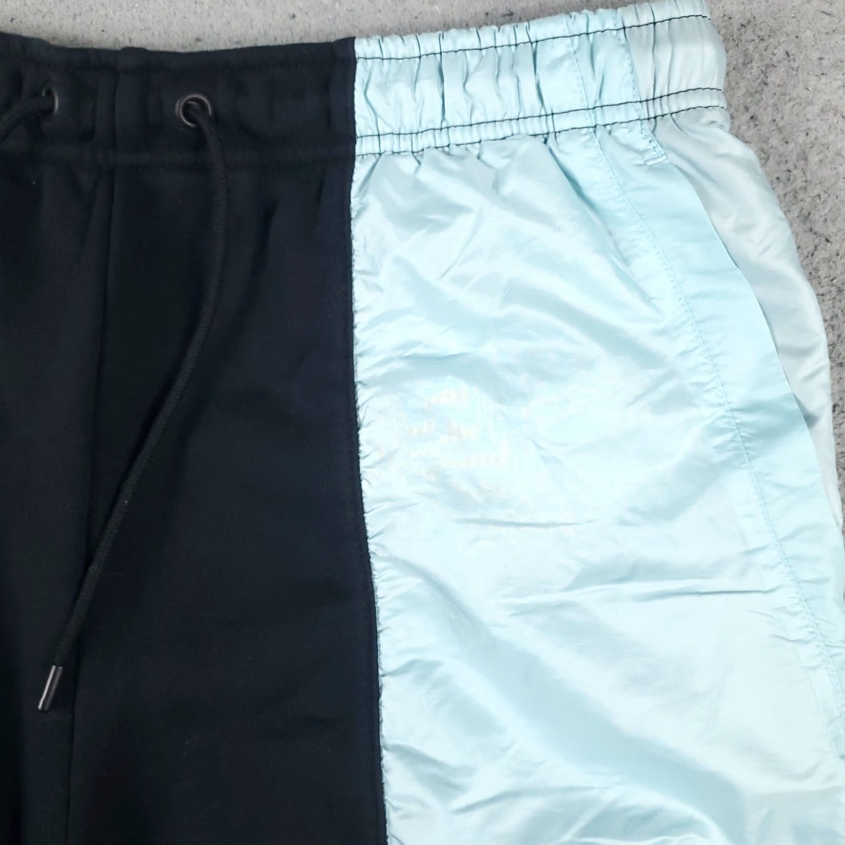 Nike Nike Shorts Women Medium Black Blue Swoosh Dri Fit Track Running Active Ladies Size 32" / US 10 / IT 46 - 3 Thumbnail