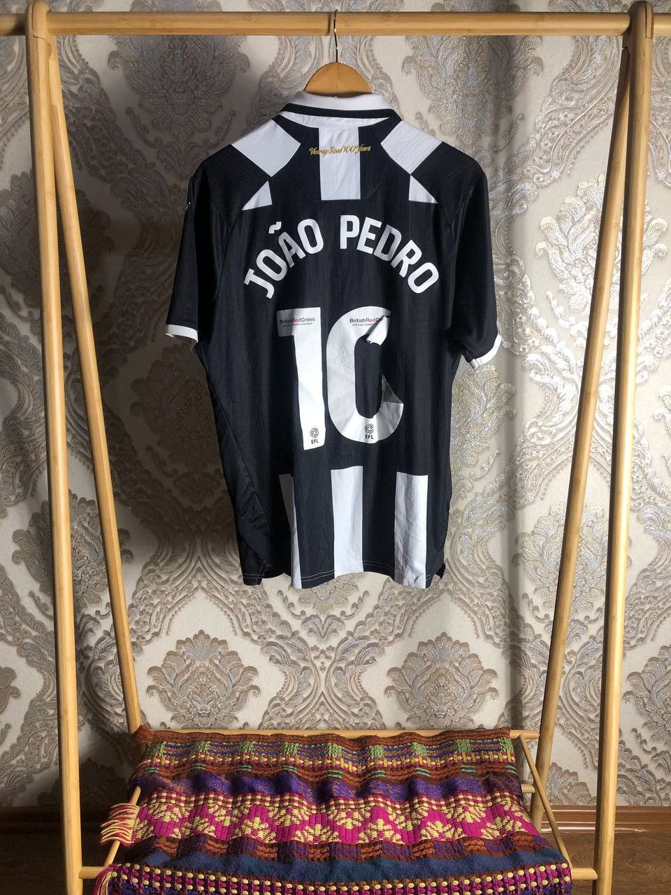 Vintage VERY RARE WATFORD ENGLAND RETRO SOCCER JERSEY BLOKE Y2K 90s Size US L / EU 52-54 / 3 - 7 Thumbnail