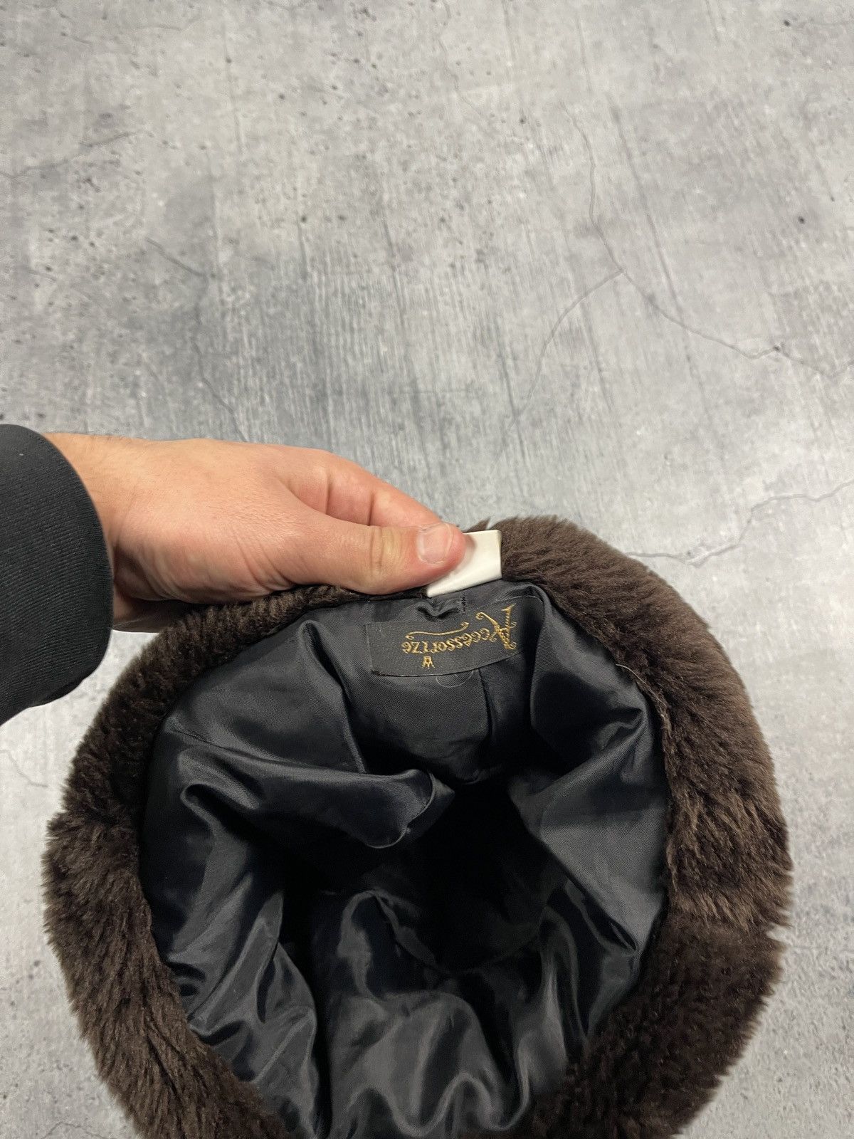 Vintage Vintage Real Fur Trapper Hat Fox Muskrat Winter Size ONE SIZE - 5 Thumbnail