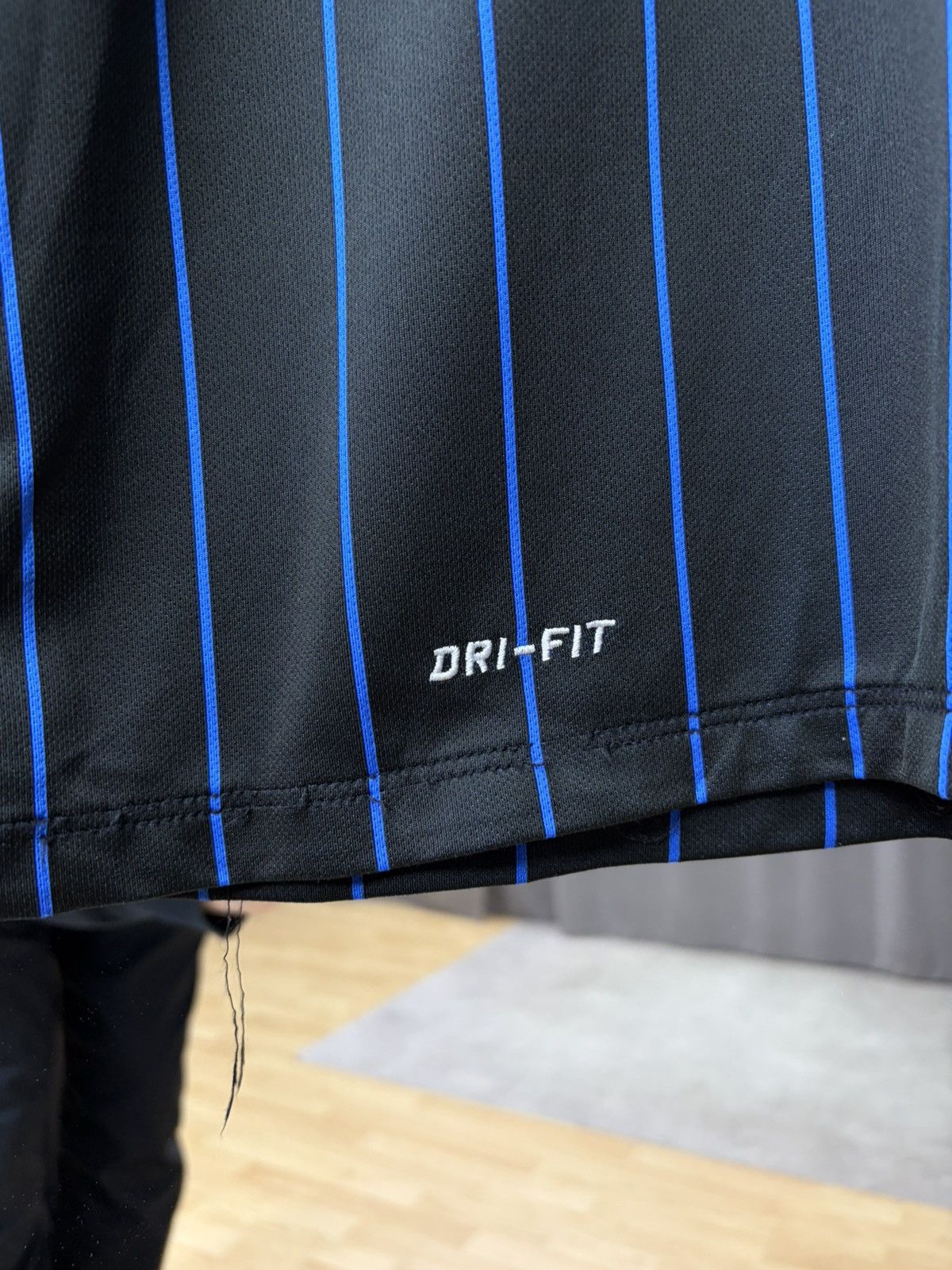 Nike Nike Inter Milan Home Kit Football Jersey 2014/15 Tee Size US L / EU 52-54 / 3 - 6 Thumbnail