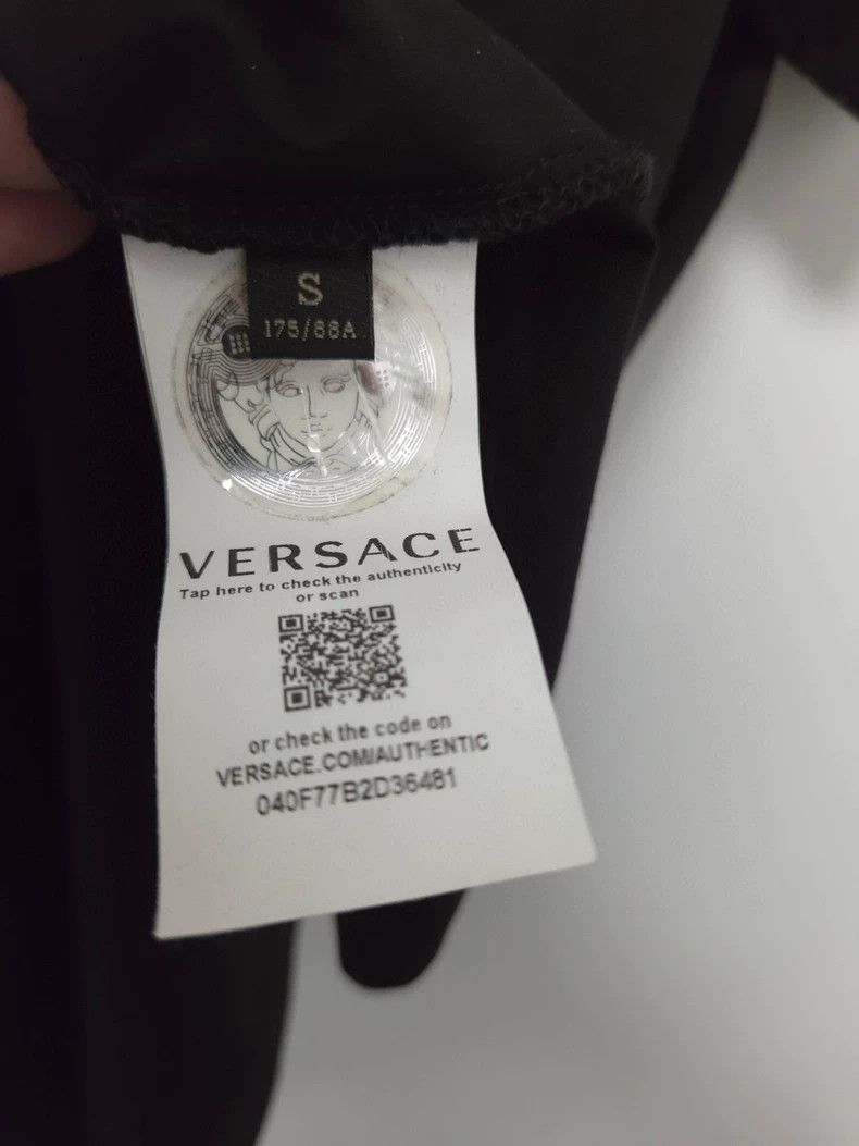 Versace Versace Embroidered sequins with short sleeves Size US XS / EU 42 / 0 - 4 Thumbnail
