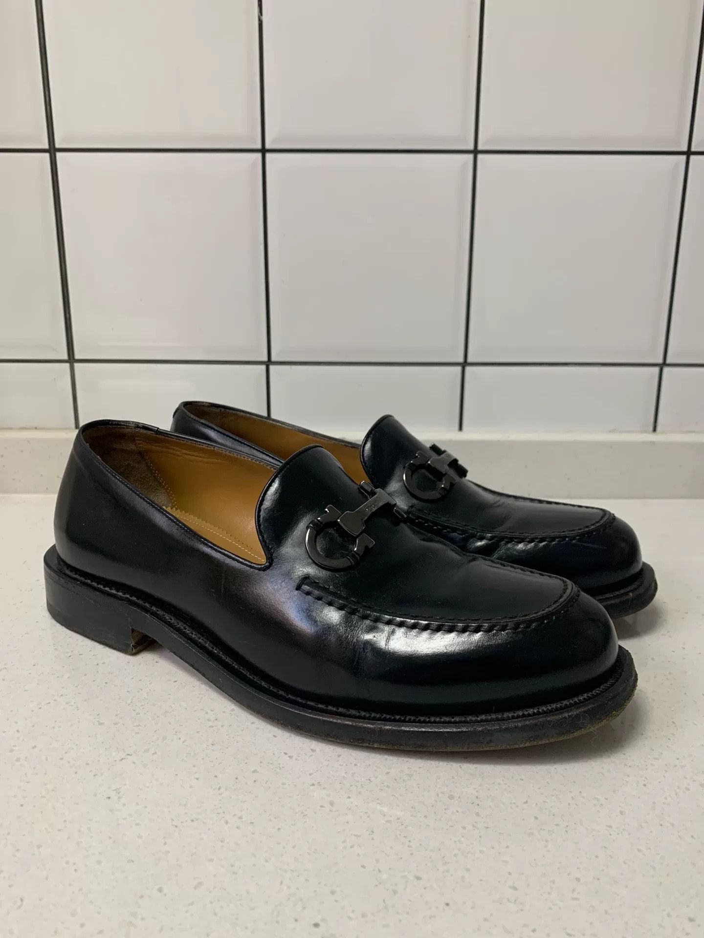 Salvatore Ferragamo Ferragamo Men's Leather Buckle Shoes Size US 8 / EU 41 - 1 Thumbnail