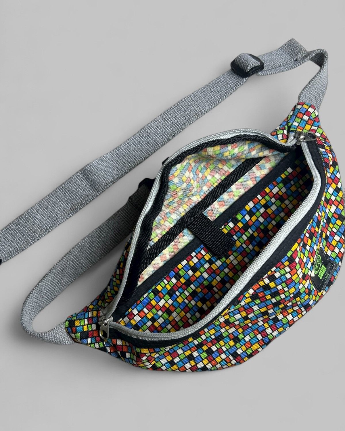 Undercover Undercover Vintage Waist Bag (late 90s – early 2000s) Size ONE SIZE - 5 Thumbnail