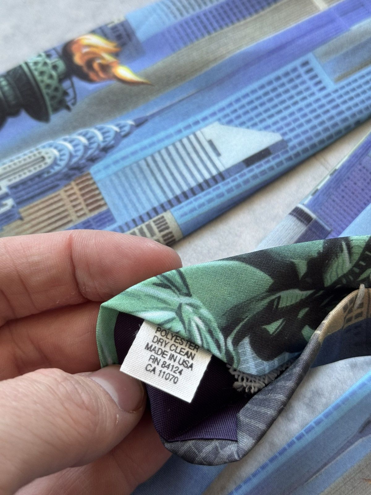 Ralph Marlin × Vintage RARE☄️Ralph Marlin tie NY STATUE of LIBERTY 1995 Vintage Size ONE SIZE - 5 Thumbnail