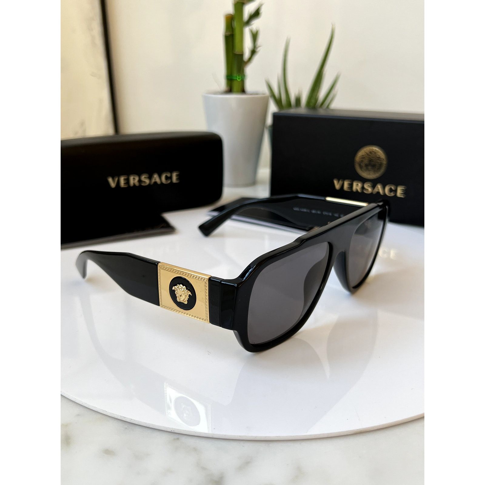 Versace NEW Versace VE4436U Polarized Black Aviator Sunglasses Size ONE SIZE - 8 Thumbnail