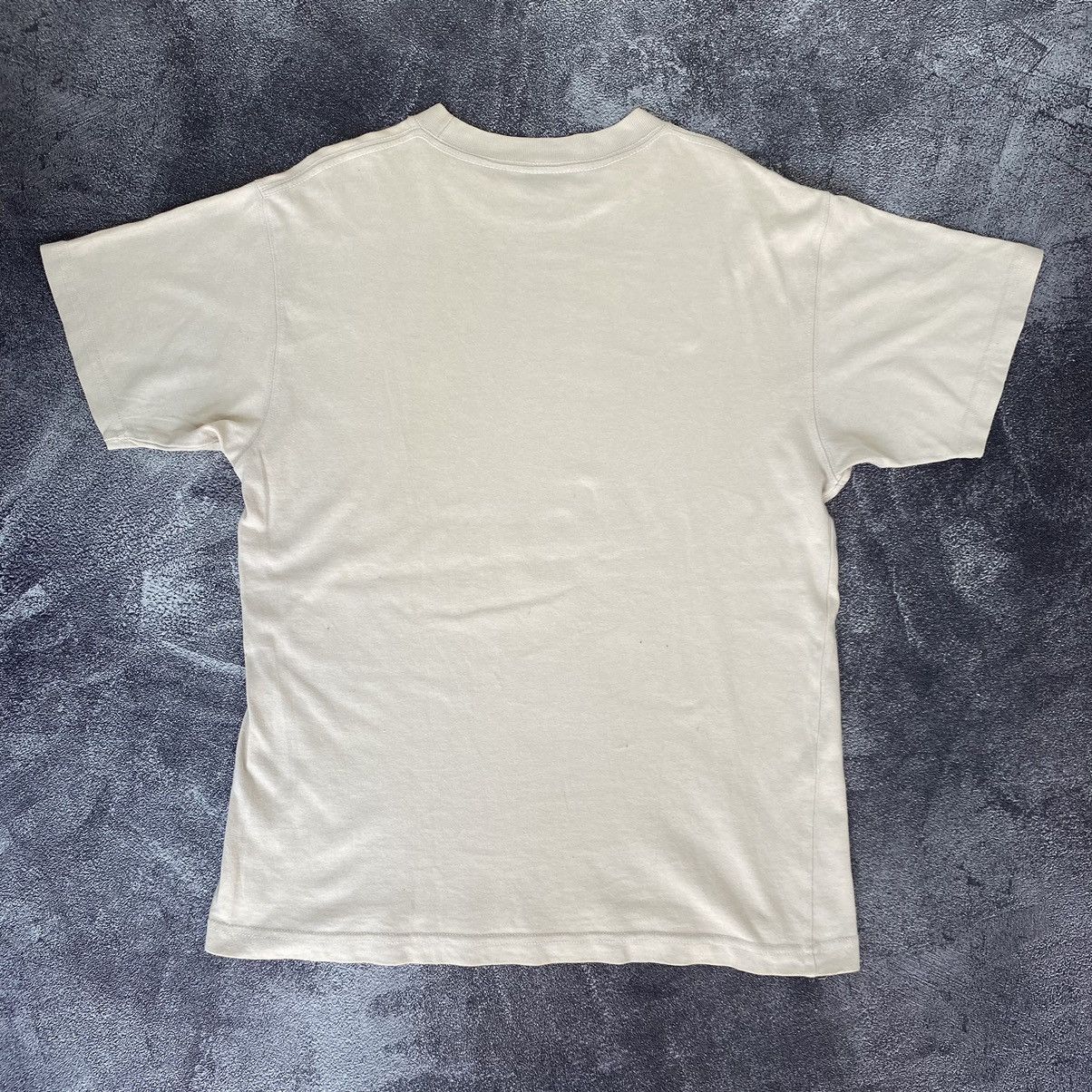 Vintage Vintage Very Rare Red Devils Streetwear Logo Tees Size US M / EU 48-50 / 2 - 4 Thumbnail