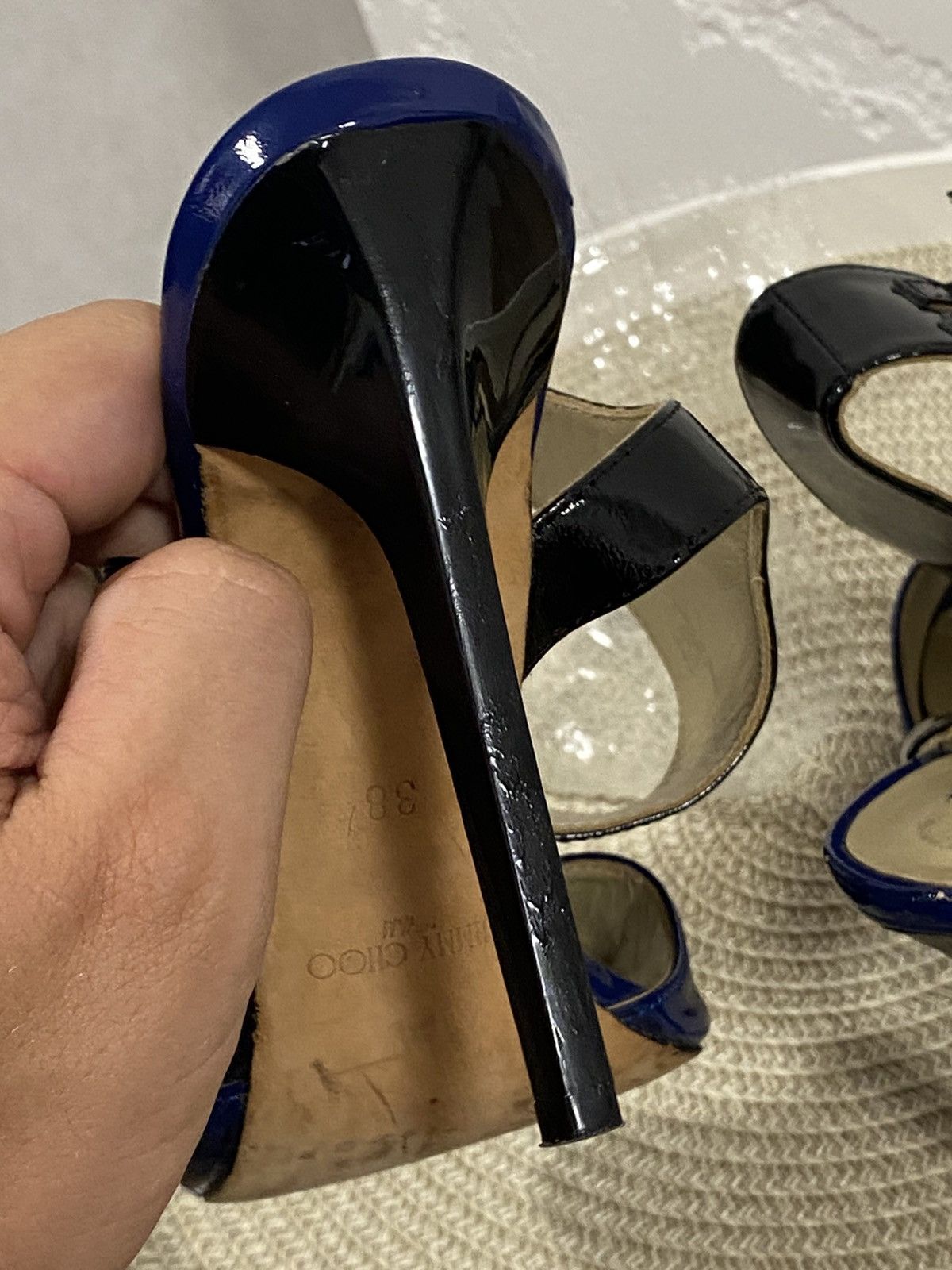 Jimmy Choo Jimmy Choo x H&M Patent Leather Hills blue and black Sz: 38 Size US 8 / IT 38 - 7 Thumbnail