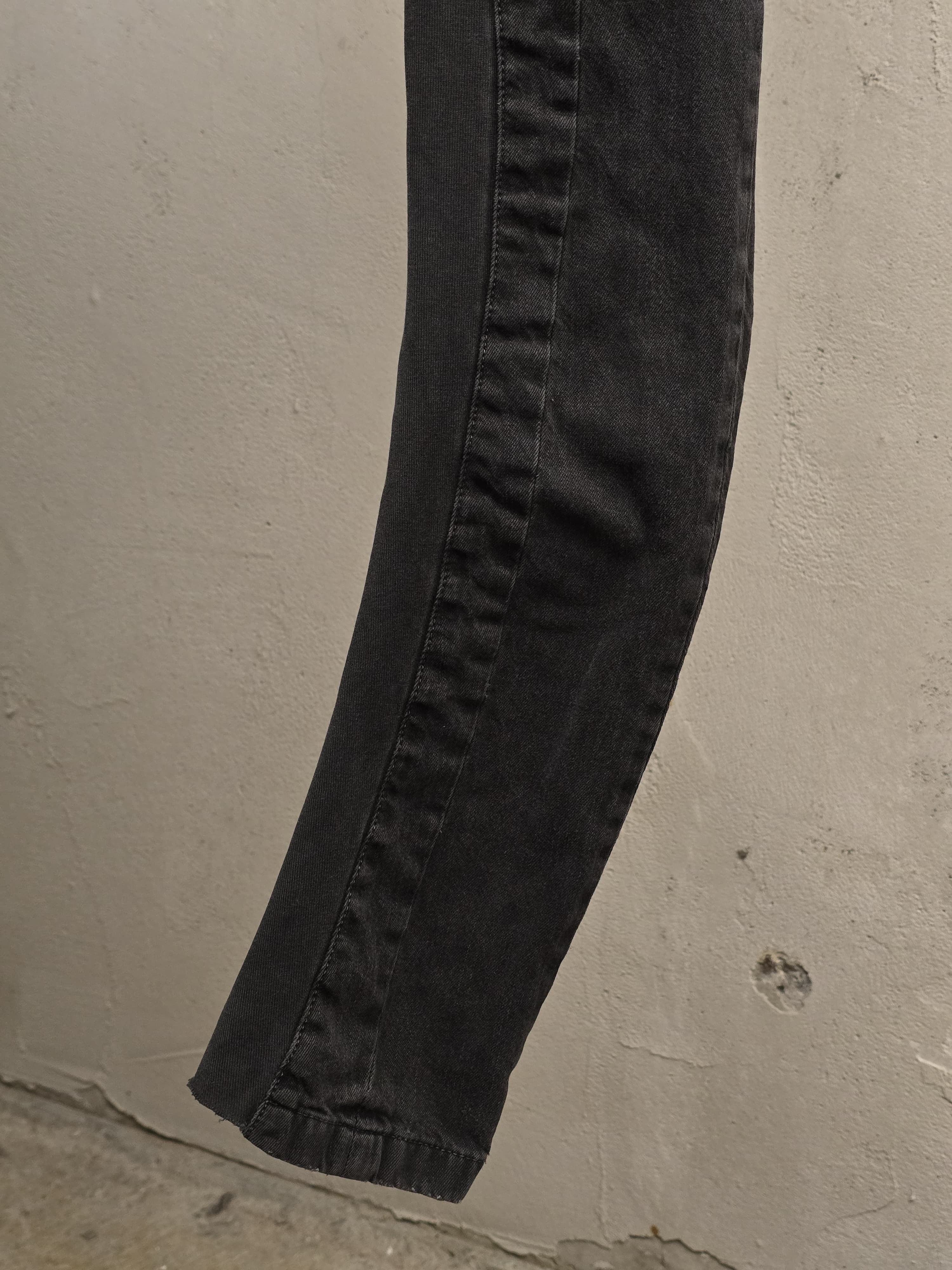 Julius MA_Julius SS12 Washed Black J-Cut Skinny Denim Size US 28 / EU 44 - 5 Thumbnail