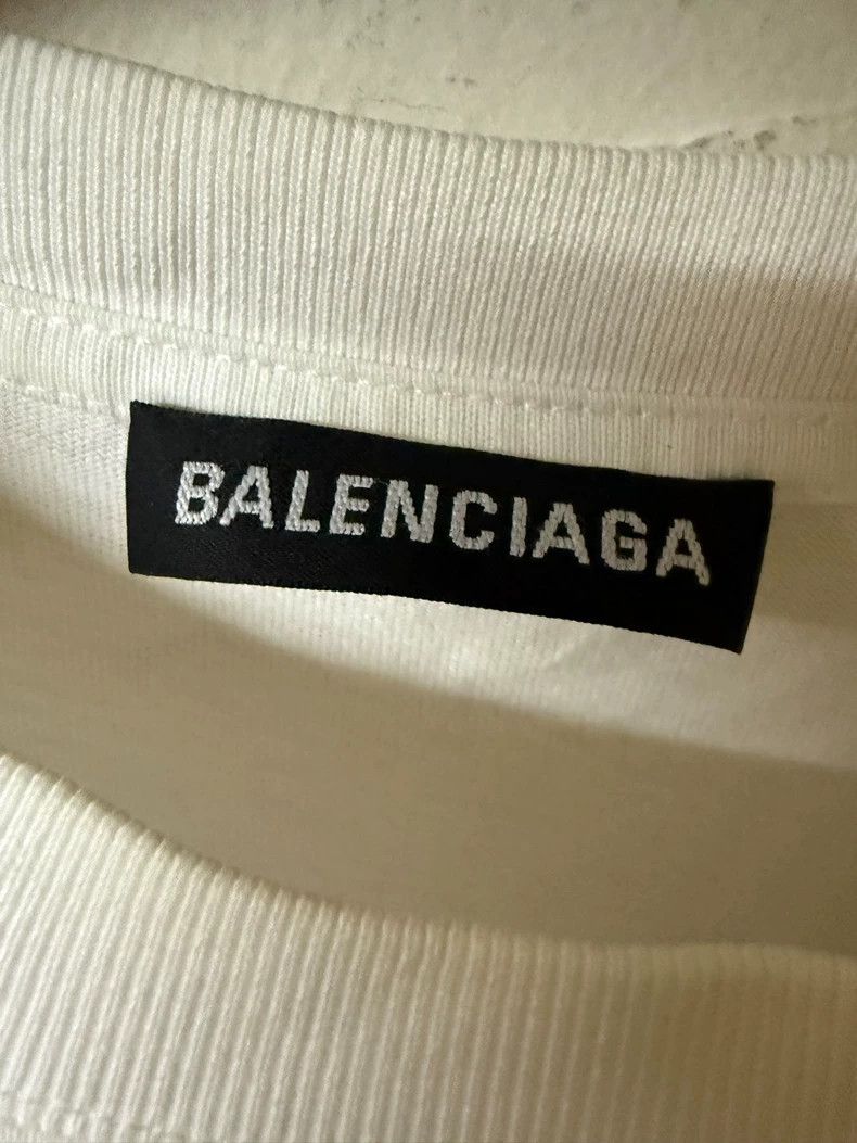 Balenciaga Balenciaga Portrait Short Sleeve 2505-Nextarrow Size US S / EU 44-46 / 1 - 3 Thumbnail