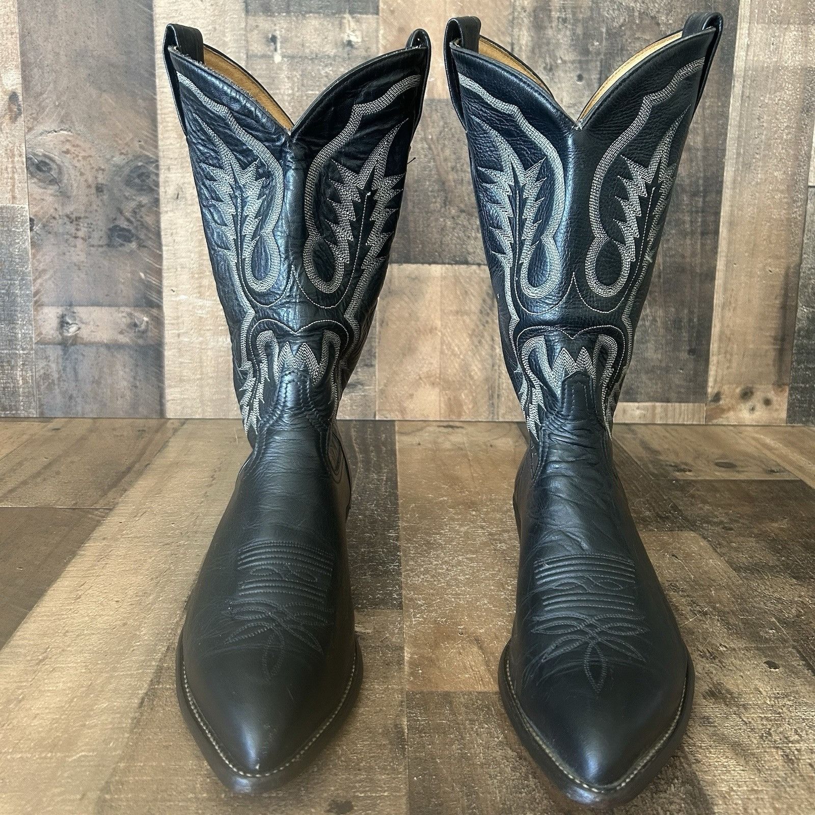 Tony Lama Tony Lama Vintage Classic Black Cowboy Boots Mens 10.5 EE Size US 10.5 / EU 43-44 - 1 Thumbnail