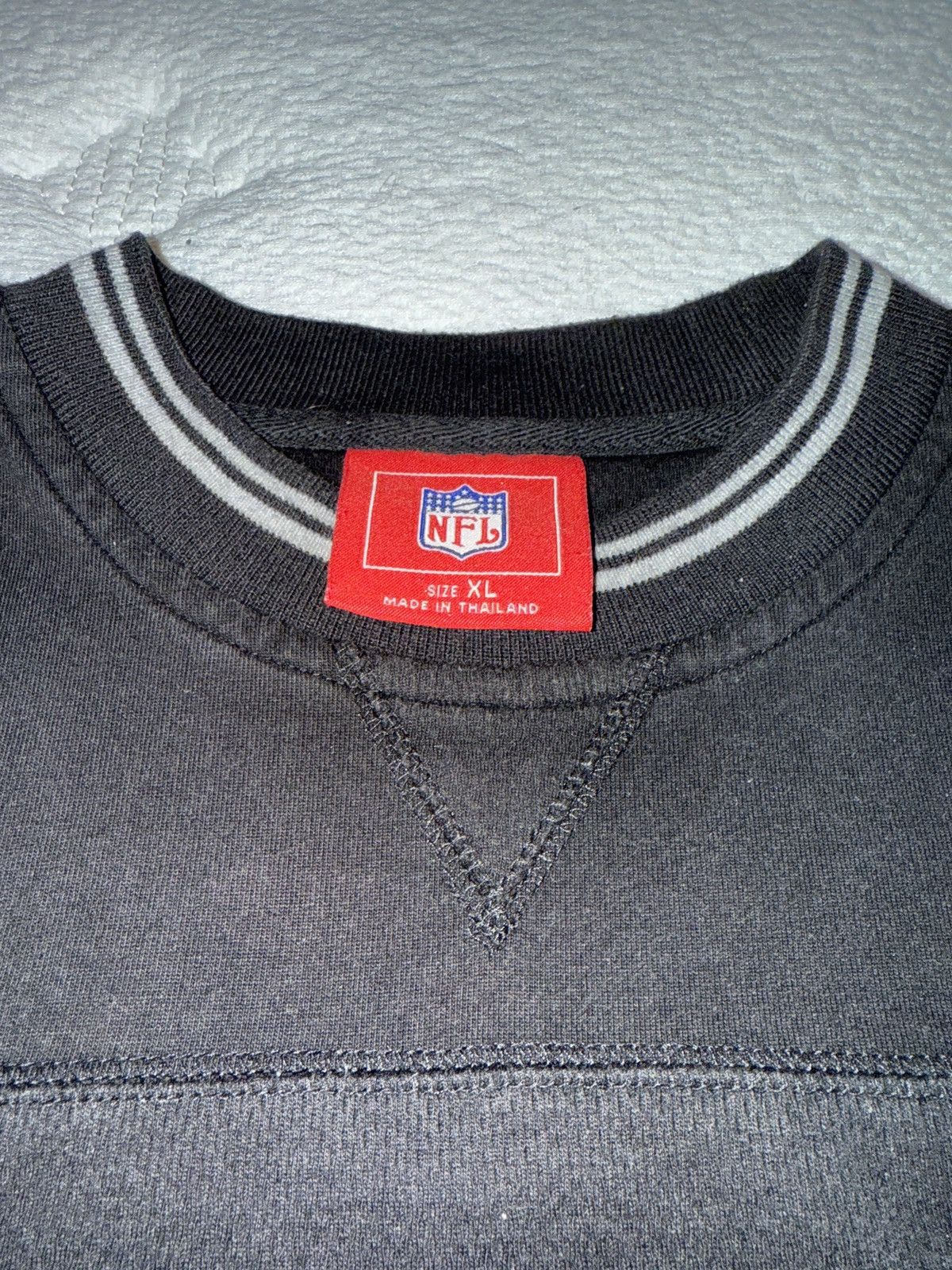NFL oakland raiders long sleeve Size US XL / EU 56 / 4 - 3 Thumbnail