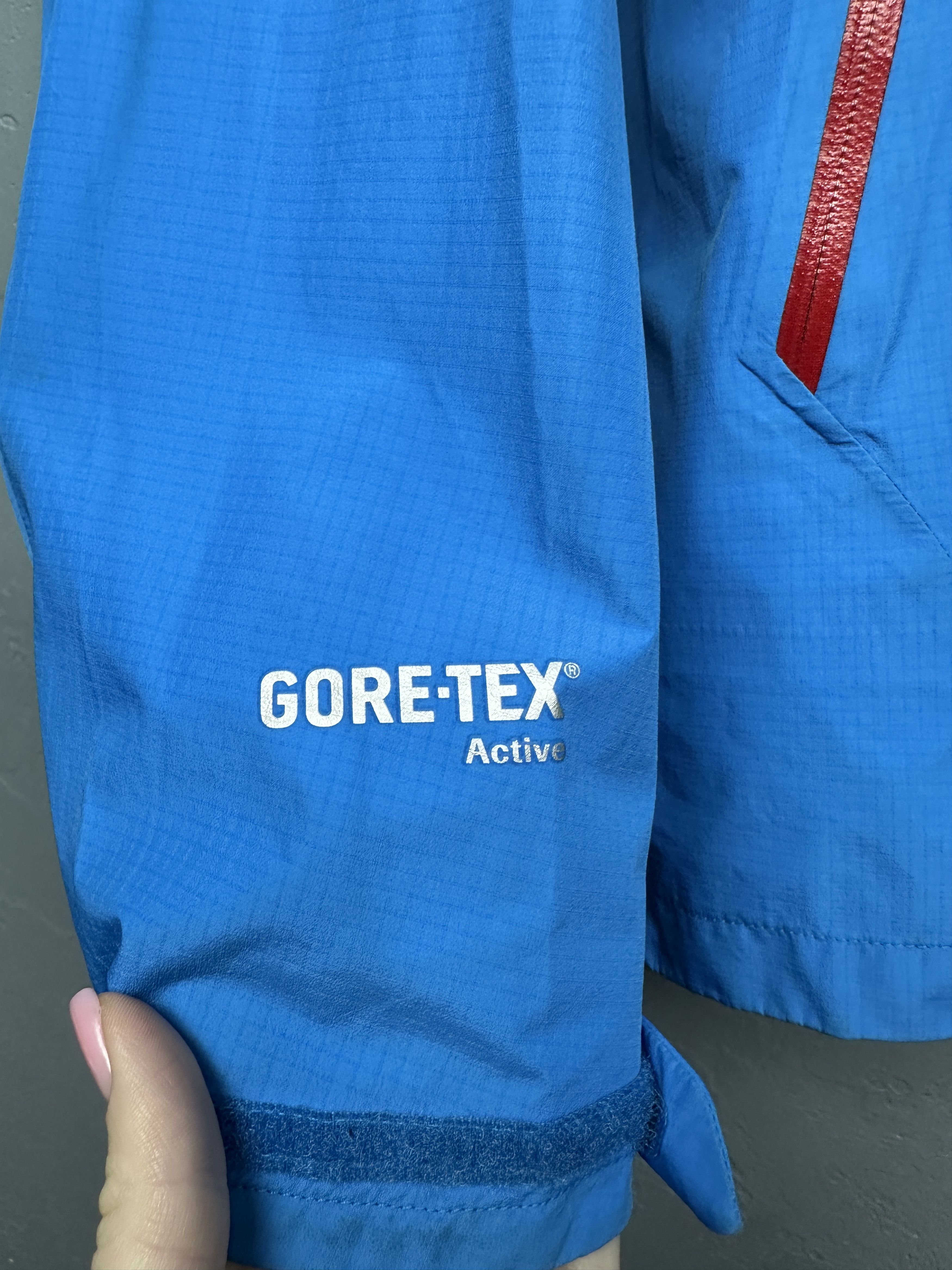 Berghaus Berghaus Womens Gore-Tex Windbreaker Jacket Size XL / US 12-14 / IT 48-50 - 4 Thumbnail