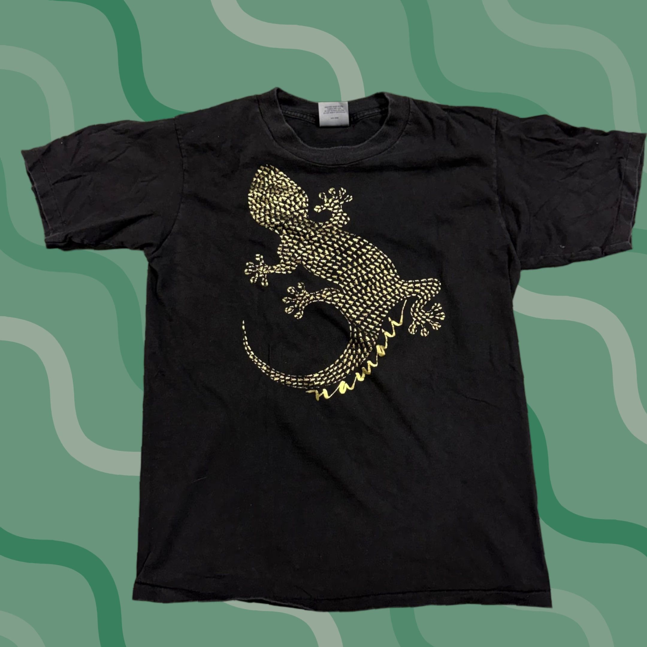 Vintage VINTAGE Oneita Shirt Mens L Black Hawaii Gold Gecko Graphic Tee 90s Size US L / EU 52-54 / 3 - 1 Thumbnail