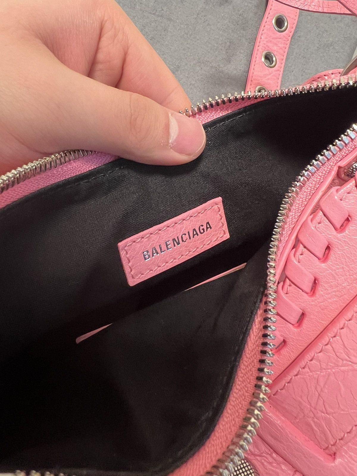 Balenciaga Balenciaga XS Cagole Lambskin Leather Bag Size ONE SIZE - 9 Thumbnail