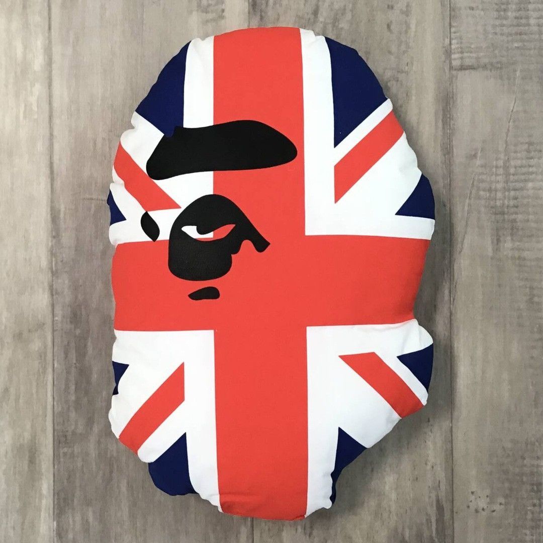 A BATHING APE クッション A BATHING APE - BAPE ABC CAMO CIRCLE