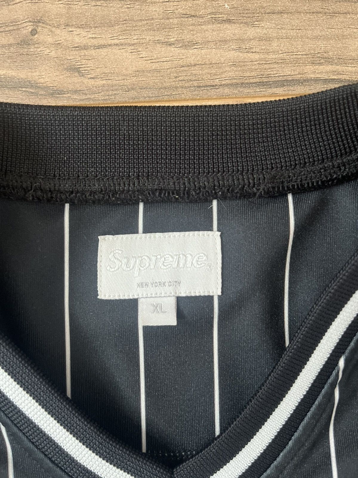 Supreme Supreme Pinstripe Baseball Jersey Size US XL / EU 56 / 4 - 8 Thumbnail