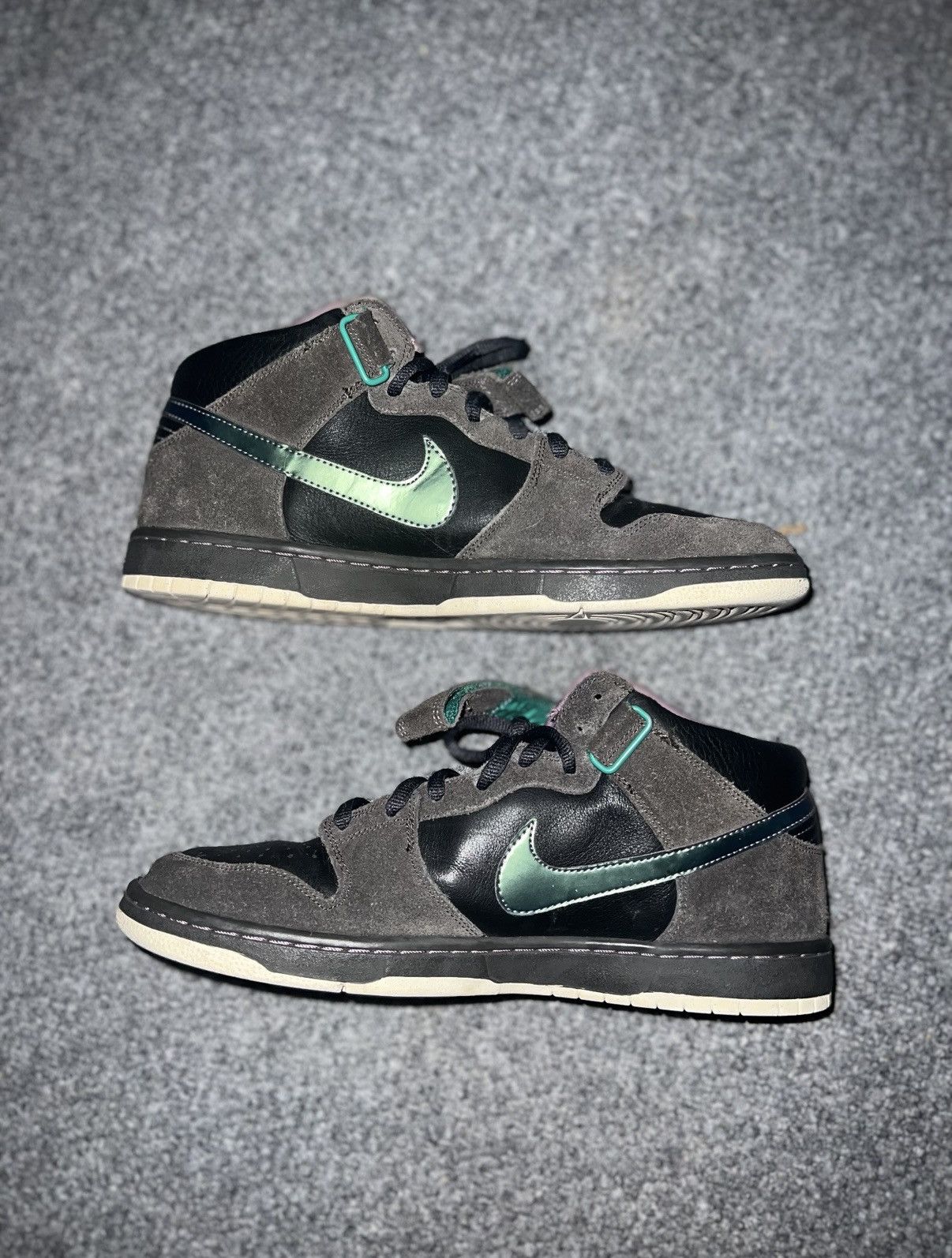 Nike Nike SB Northern Lights Size US 13 / EU 46 - 2 Thumbnail