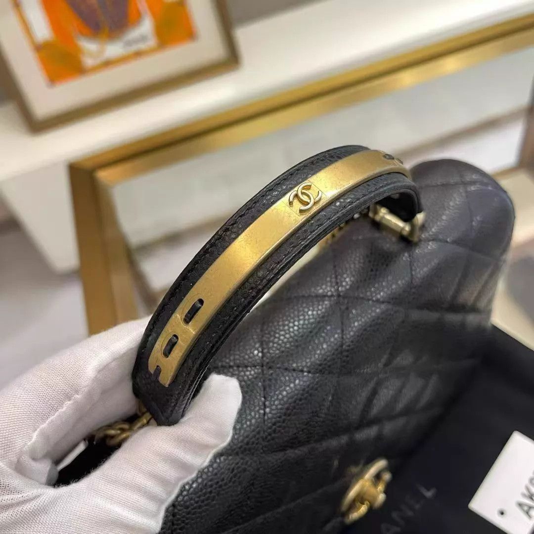 Chanel Chanel Carry Around Black & Gold Litchi 24x14x7 AK876 Size ONE SIZE - 3 Thumbnail