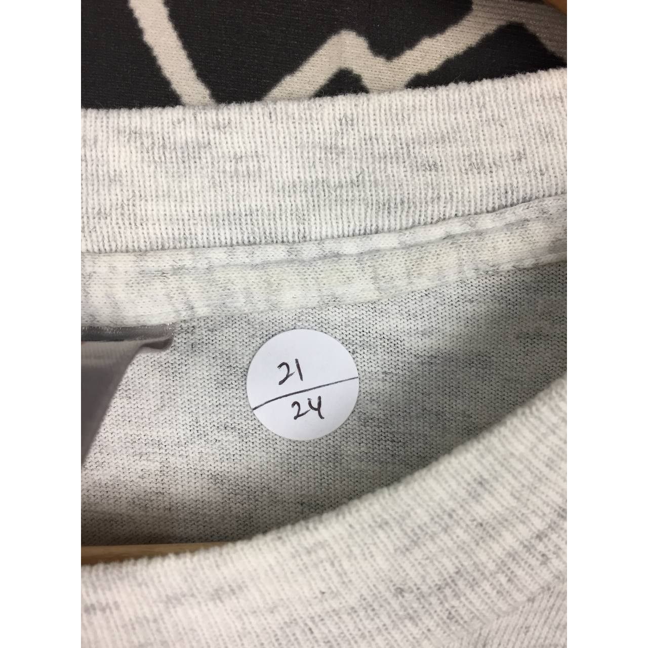 Vintage Vtg 90s B3 Surf Skateboards Single Stitch Graphic Tee Size US M / EU 48-50 / 2 - 14 Thumbnail