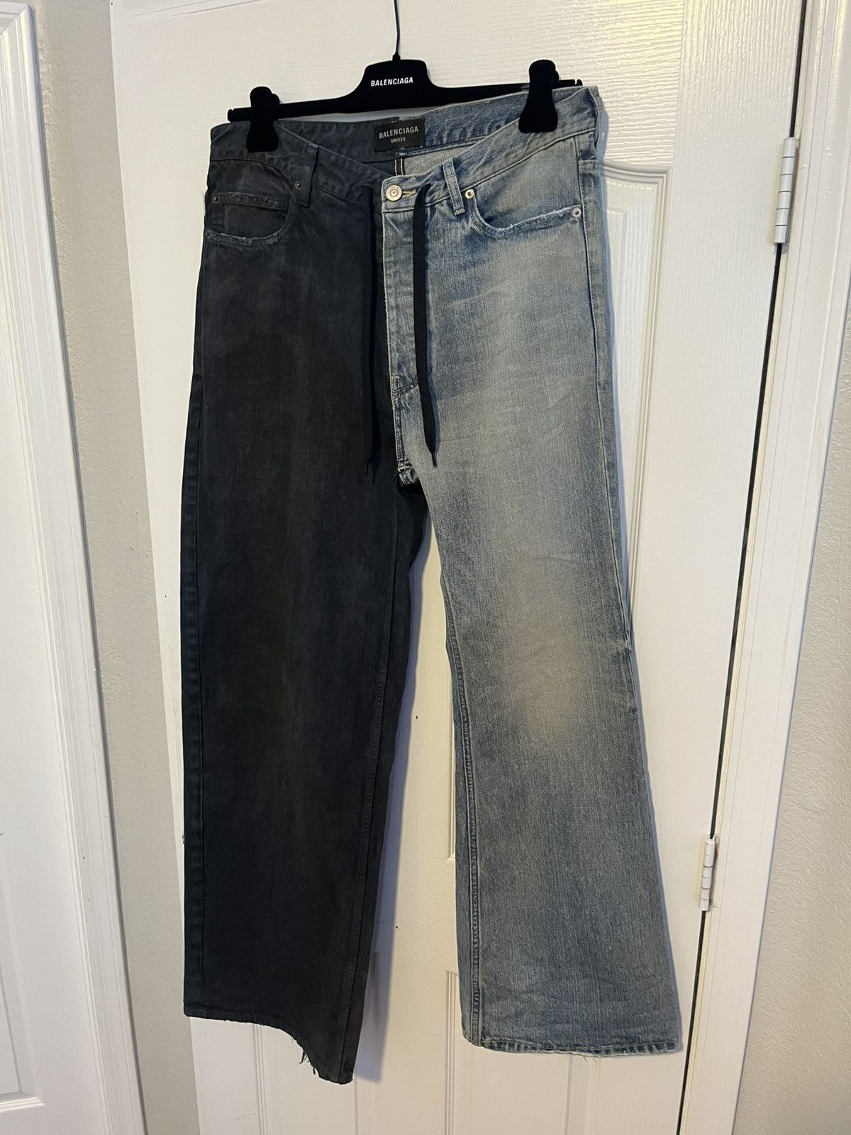 Balenciaga Balenciaga Fifty-Fifty Jeans Size US 36 / EU 52 - 1 Thumbnail