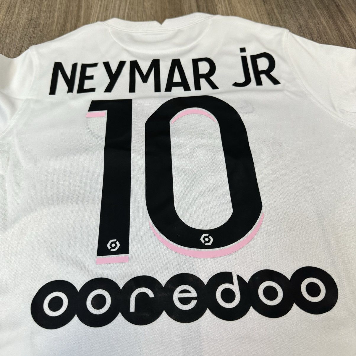 Nike (Youth size)PSG 21/22 away shirt #10 Neymar (Bnwt) Size US XXS / EU 40 - 4 Thumbnail