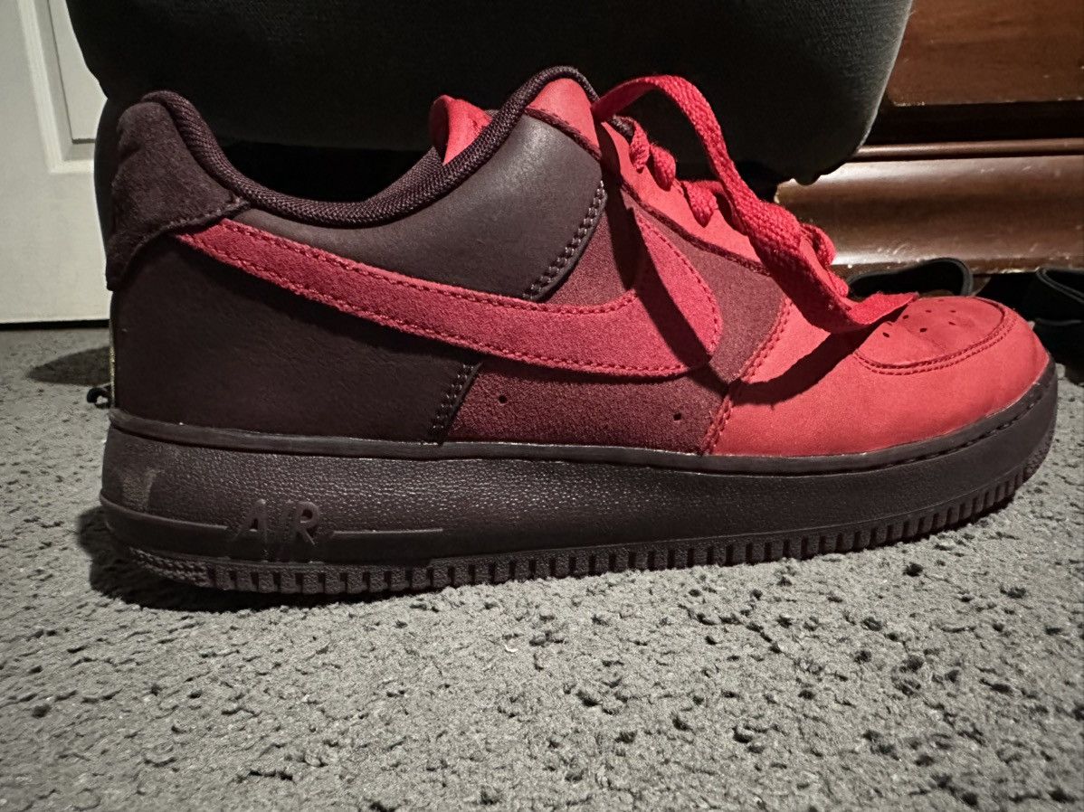 Jordan Brand Air Force 1s, Red/Burgundy Size US 10.5 / EU 43-44 - 5 Thumbnail